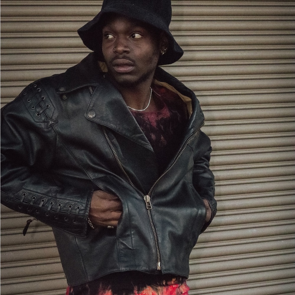 Harley-Davidson Black Leather Jacket Men's Size 44 Large Very nice jacket!